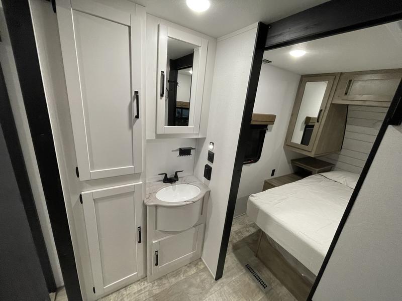 2025 Palomino Puma 227RK Travel Trailer - Image 9