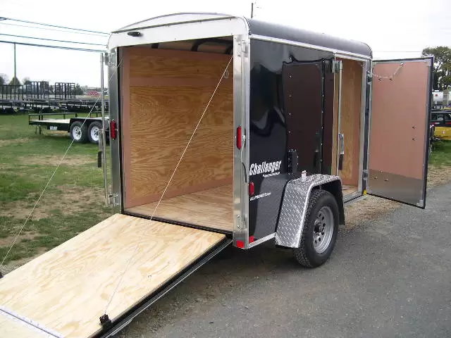 Homesteader 5 x 8 Enclosed Cargo Trailer Ramp Door - Image 9